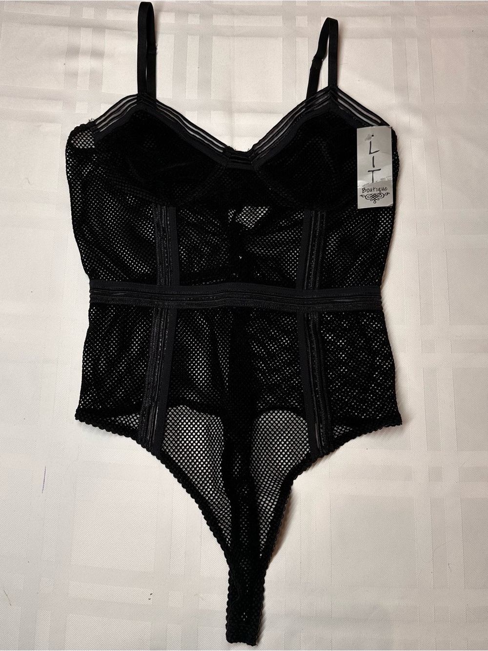 NWT Honey Punch Mesh Paneled Sweetheart Bodysuit Size Medium Black
